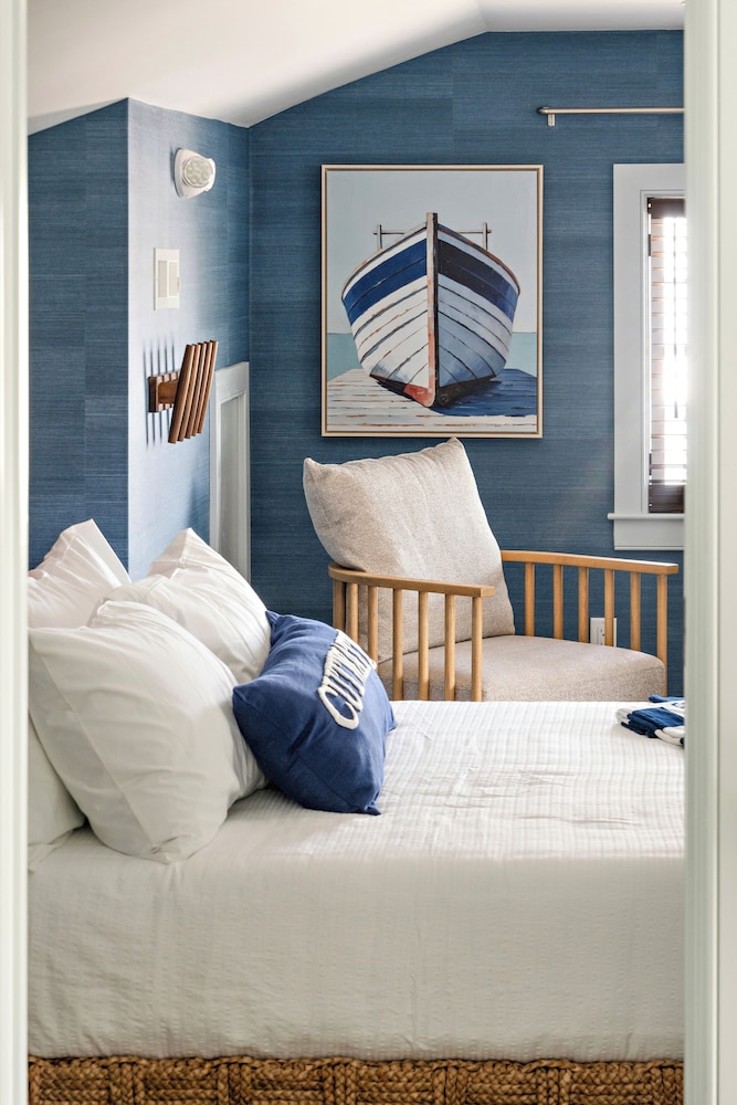 Cutwater Inn & Suites