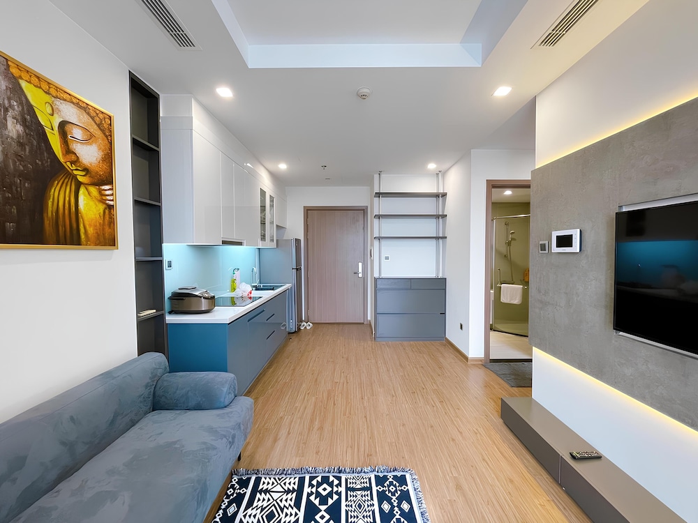 HKG-Vinhomes Green Bay Luxury-Private
