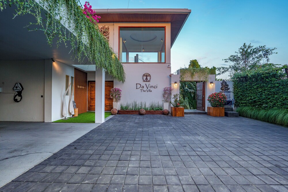 Da Vinci The Villa Canggu by Nagisa Bali view 2