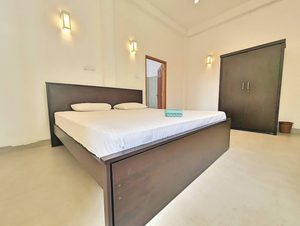 Room in Guest Room - Serene Oasis in Galle - Tranquil Retreat With Breathtaking Views