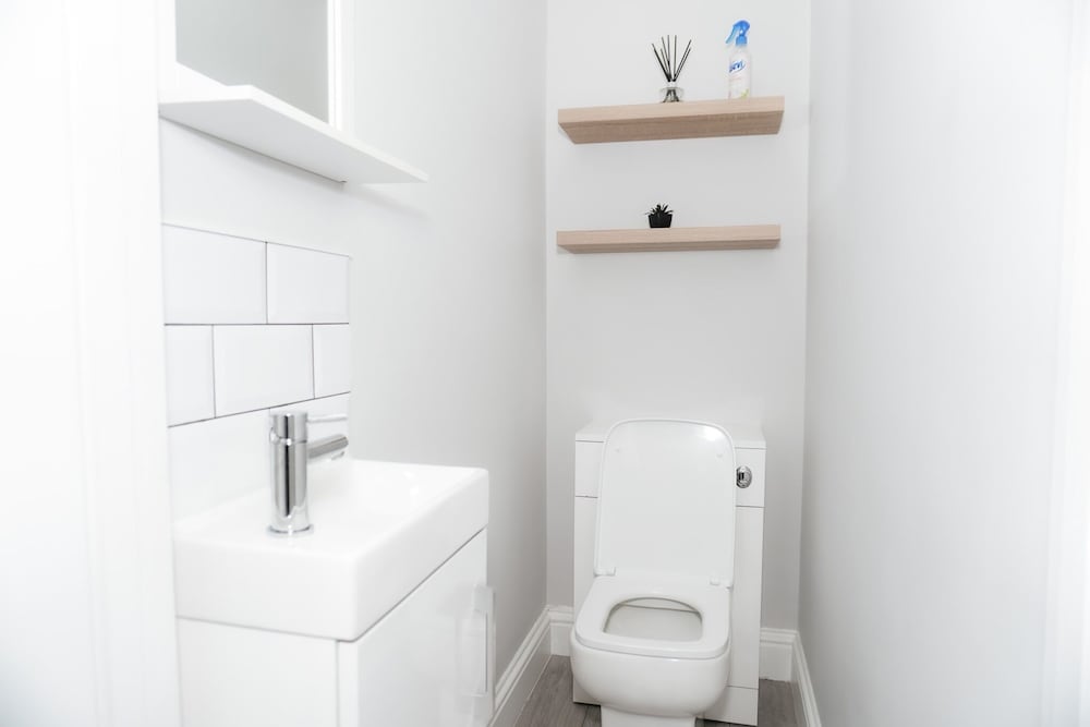 3 Bed-sleeps 7-garden-parking-town Centre