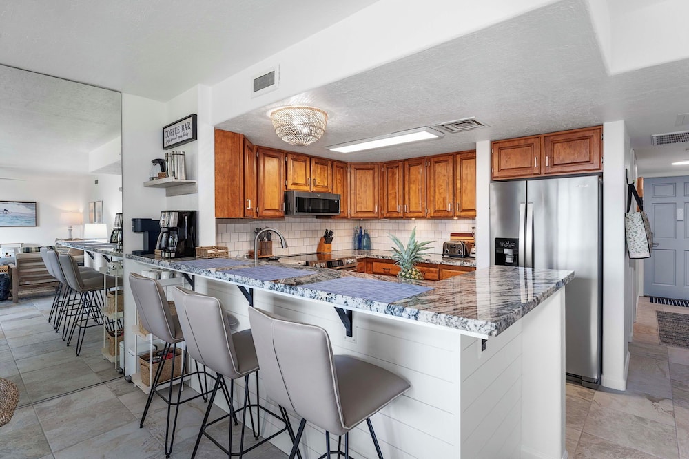Playful Kona Stay - Pool & BBQ - Concierge - Near Snorkeling - Vrkcv
