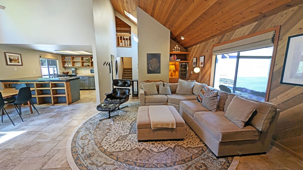 Red Fir 20 3 Bedroom Home