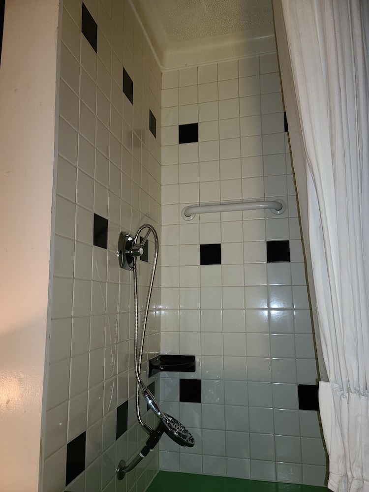 Photo 35