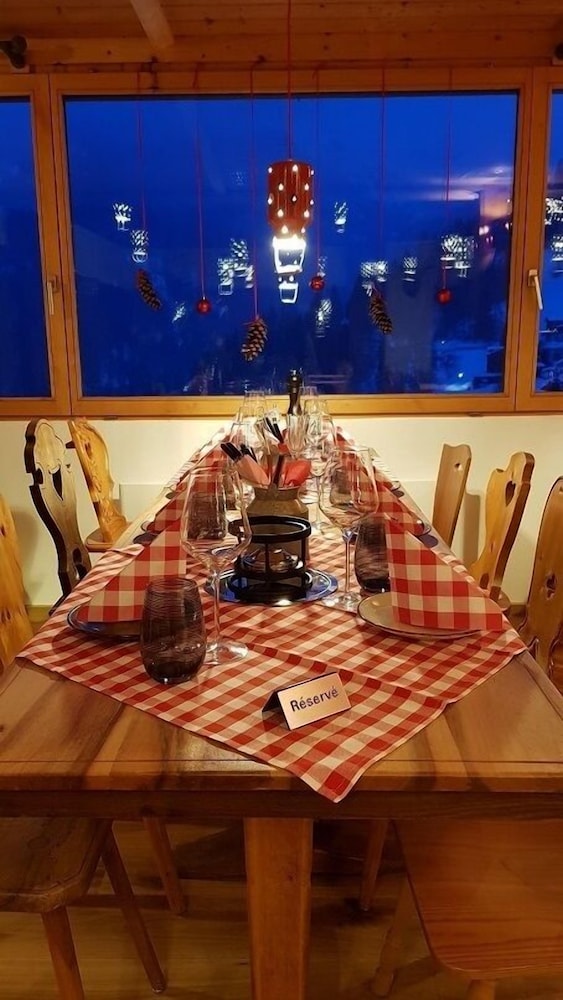 The Alpina Lodge