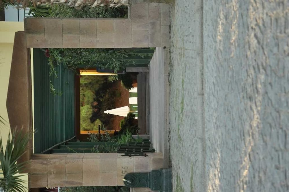 Palm Court Suites - Image 36