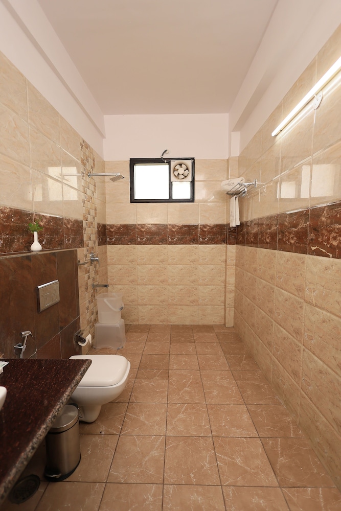 Chiraiya Resort and Hotels