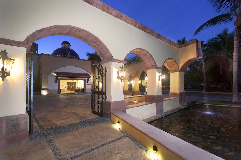 Villa Del Palmar Flamingos Beach Resort and Spa