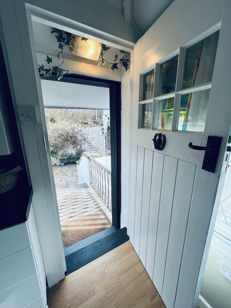 Pentre Cerrig Country House