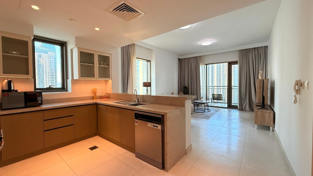 Premium 2 Bedroom Creek Horizon