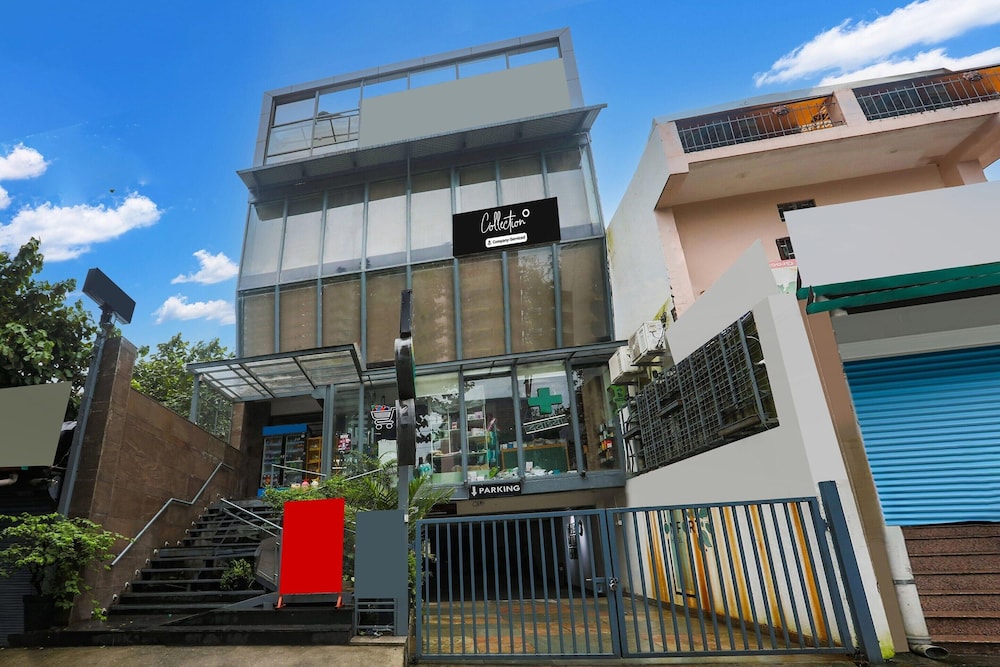 Cozy Stays Near Pacific Mall Rajpur Dehradun