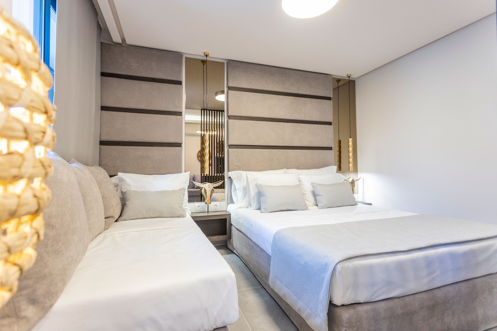 Evitel Luxury Living view 3