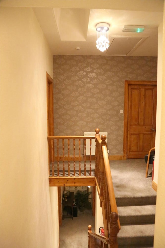 Photo 51