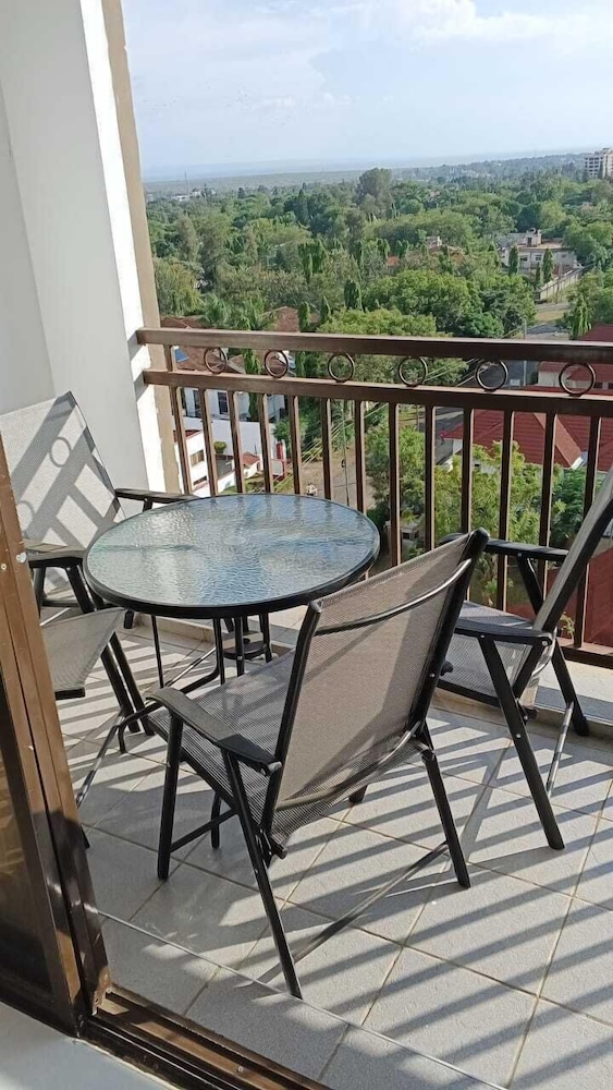Lux Suites Jumbo Apartments kisumu