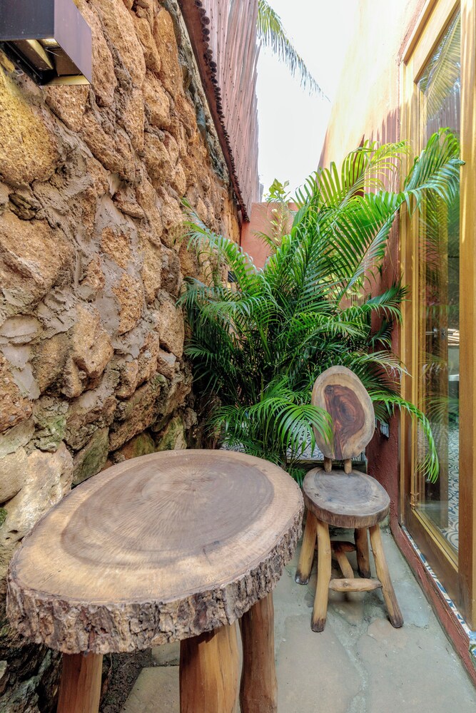 LAS DUNAS BEACH HOUSE