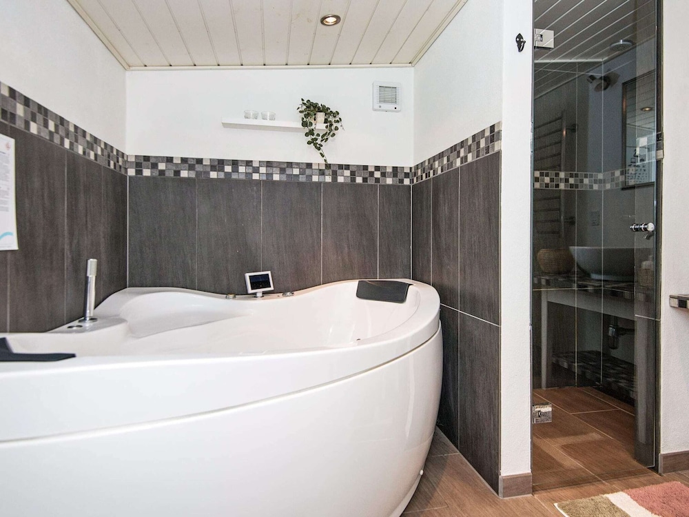 5 Person Holiday Home in Hemmet-by Traum view 2