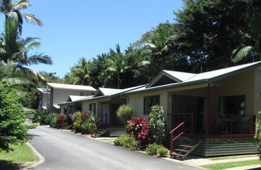 Cairns Crystal Cascades Holiday Park