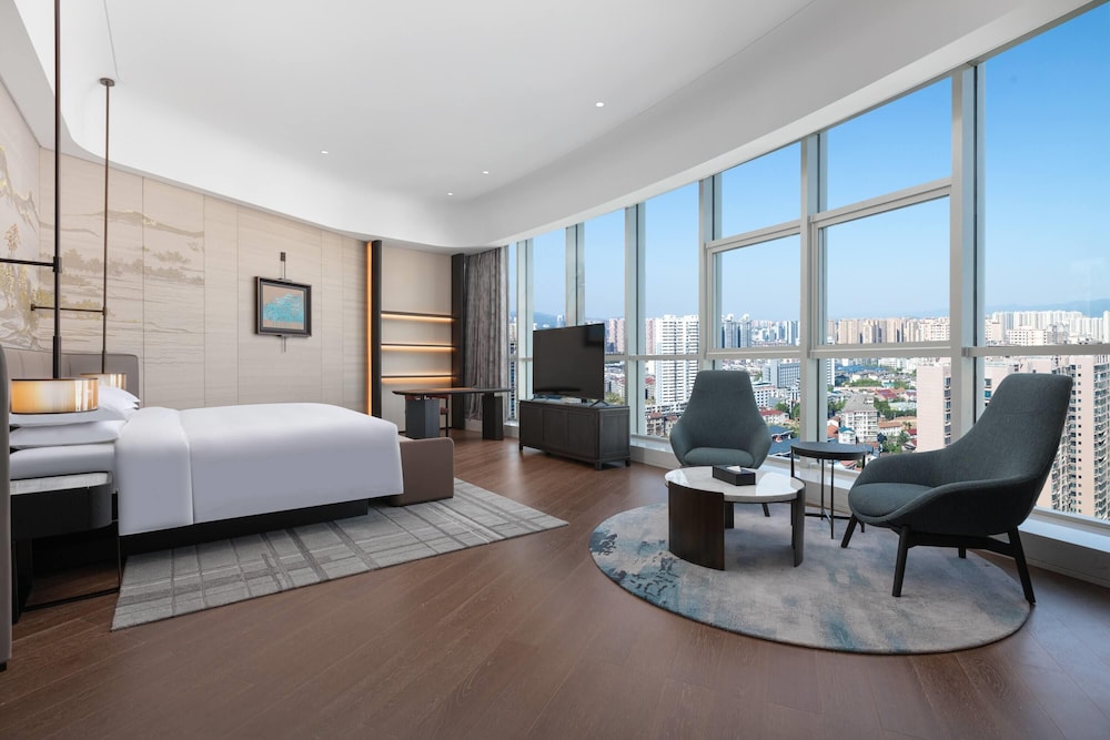 Wyndham Huaihua South