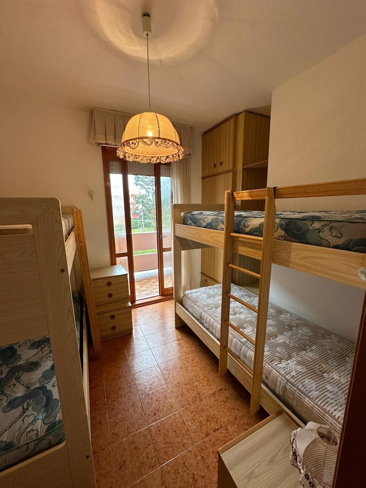 Lovely and Serene Flat Near Pluto Beach photo 2