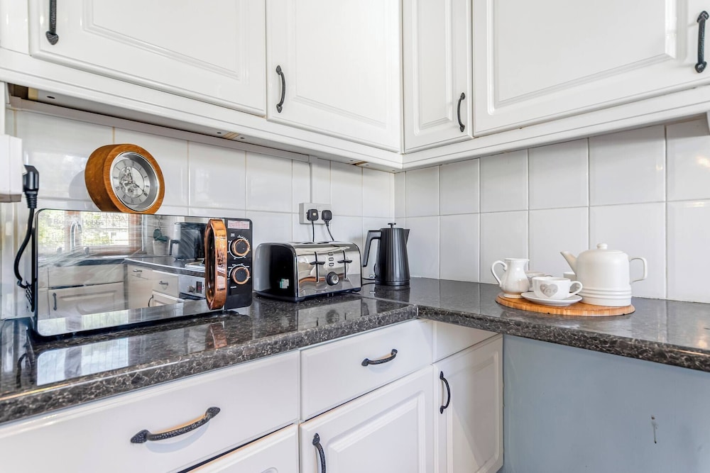 Stylish & Bright 3BR in Headington, Oxford Area