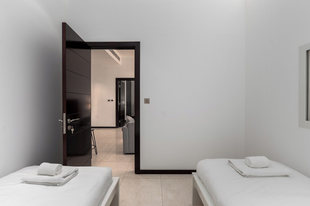 Tiara Residences - Mint Stay