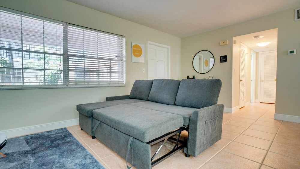 Serene 1BR Haven Fort Lauderdale