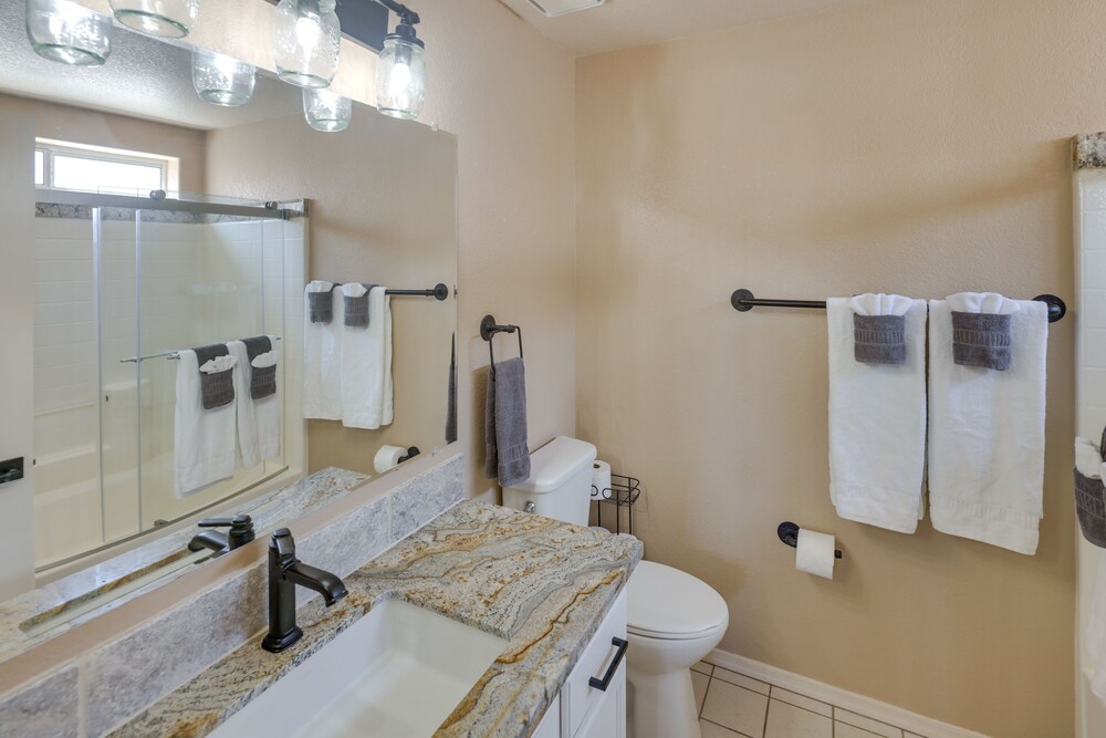 Lovely Bullhead City Retreat w/ Patio & Grill!