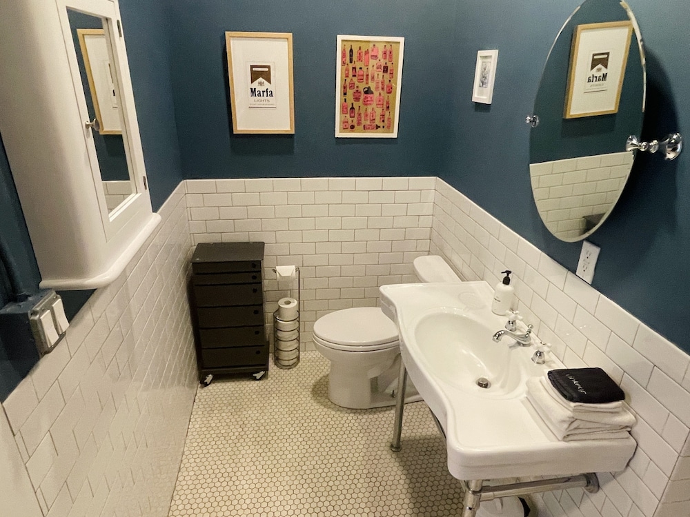 The Lincoln Marfa