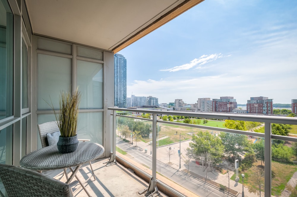 Waterfront Luxury Suites