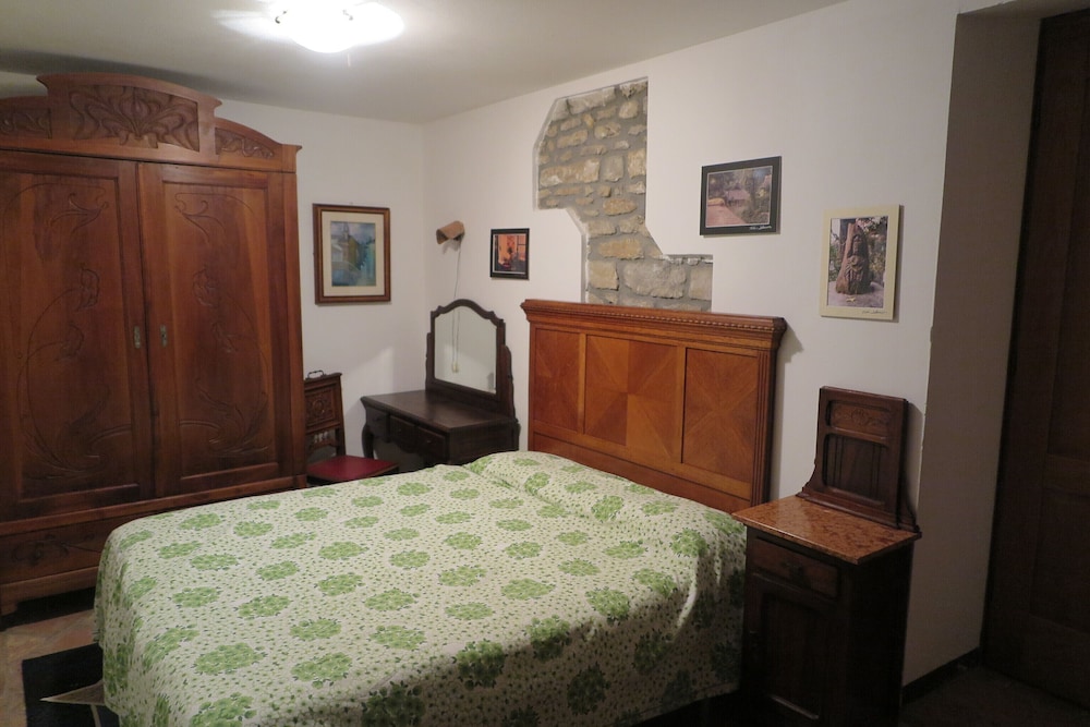 Photo 32