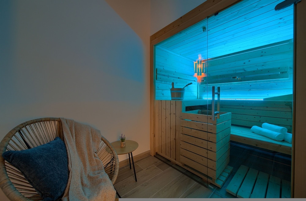 Villa Majestic With Sauna and Beautiful Views
