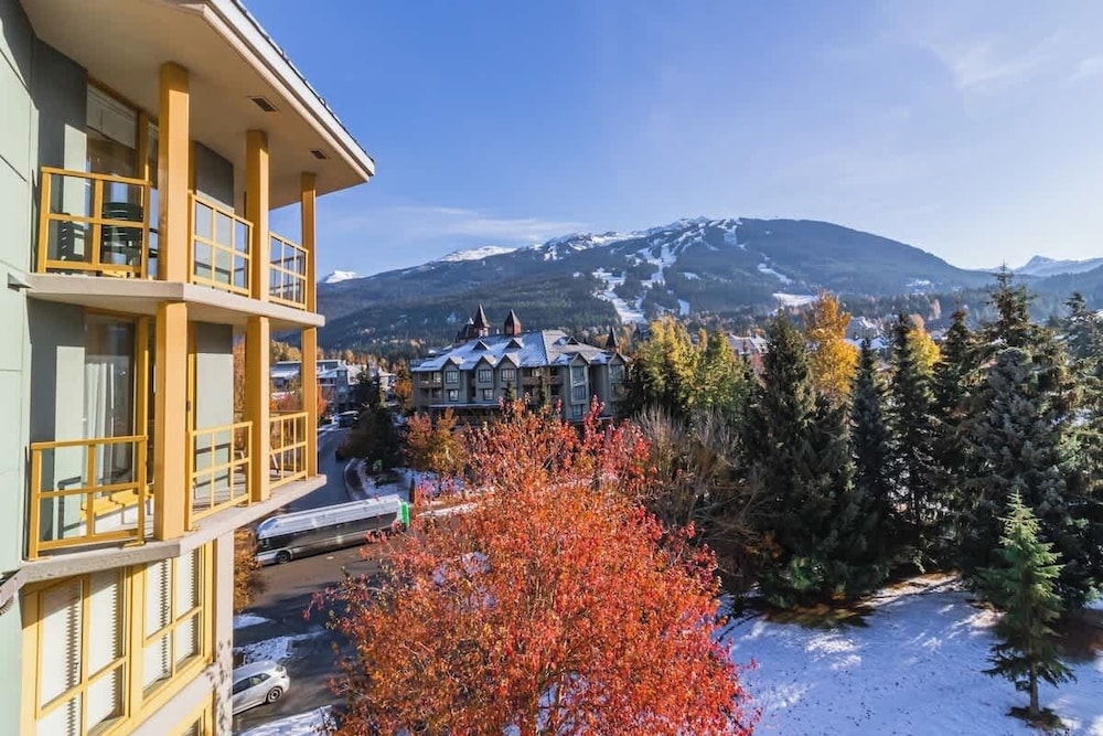 Spacious Two Bedroom Apartment in Whistler - 530