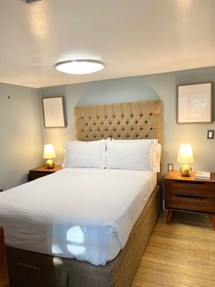 Miami Beach HomeStay