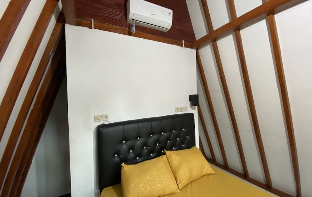 Kayu Watu Cottage Gunung Kidul view 5