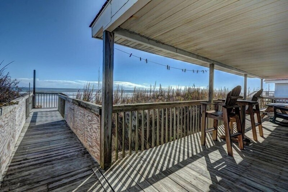You-N-Sea by Topsail Realty