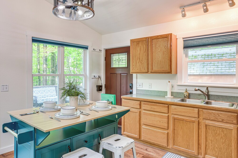Wooded Country Home w/ Spacious Deck in Farwell!