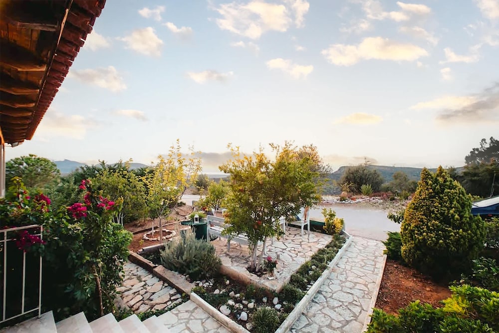 Villa Oneirama - Nafplio Garden Retreat