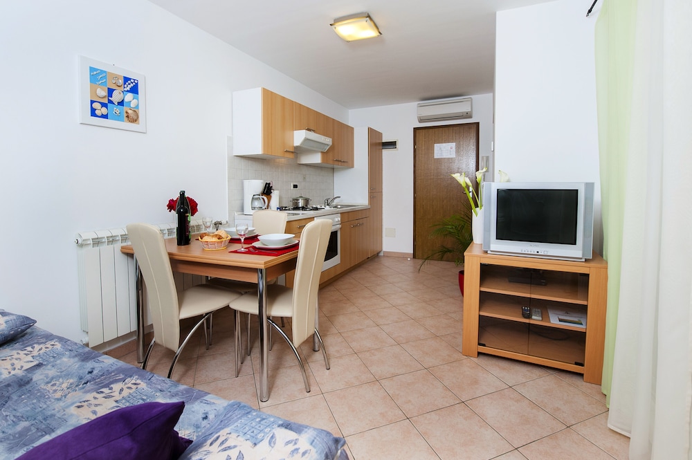 Apartments Davorka