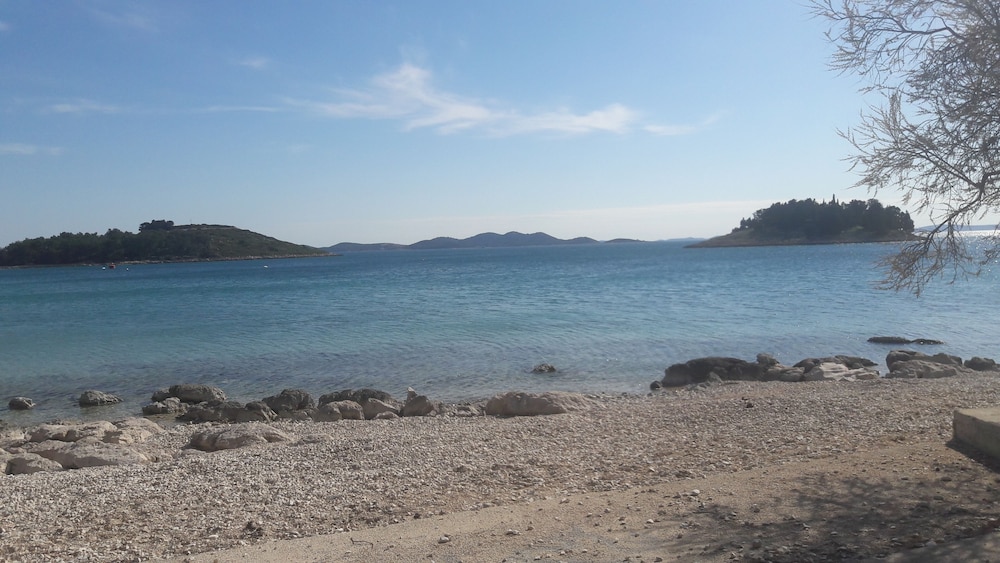 Photo 43