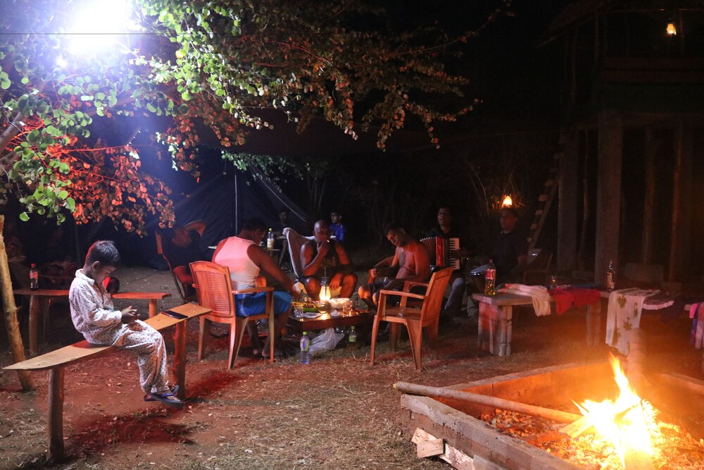 Dev's Campground