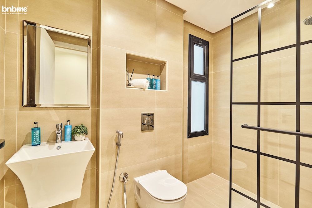 bnbmehomes-Top APT nr Kingdom Tower-B11