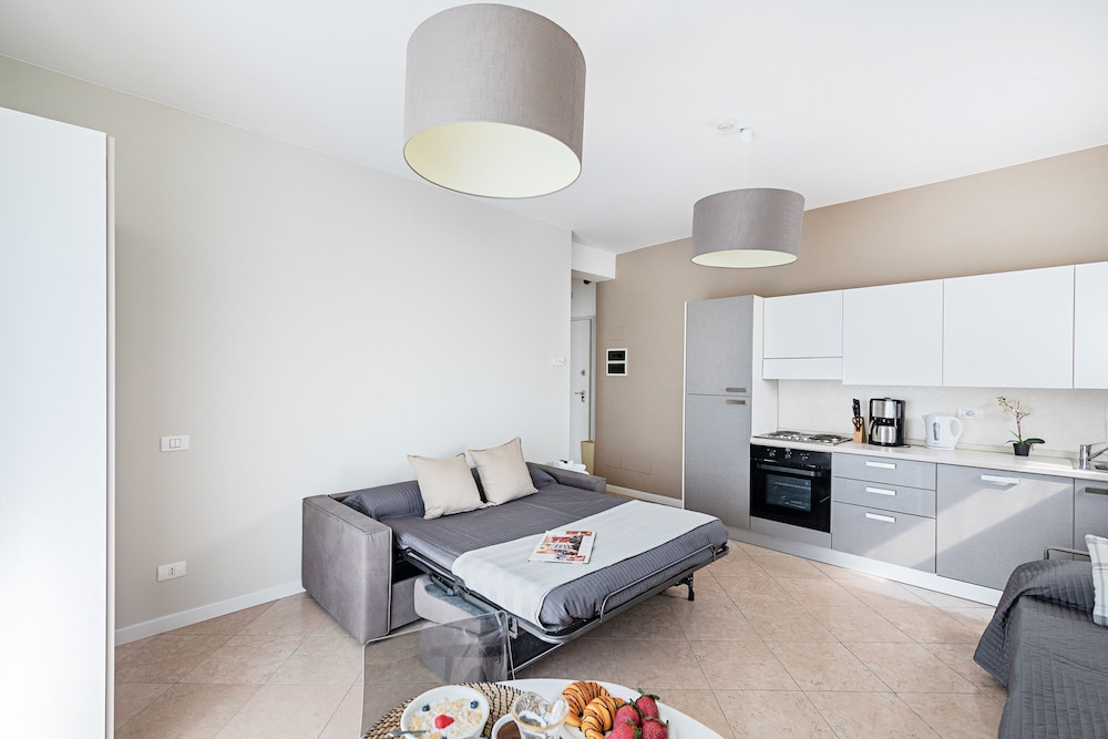 Residenza Miralago - 17 Versilia - LOC BK