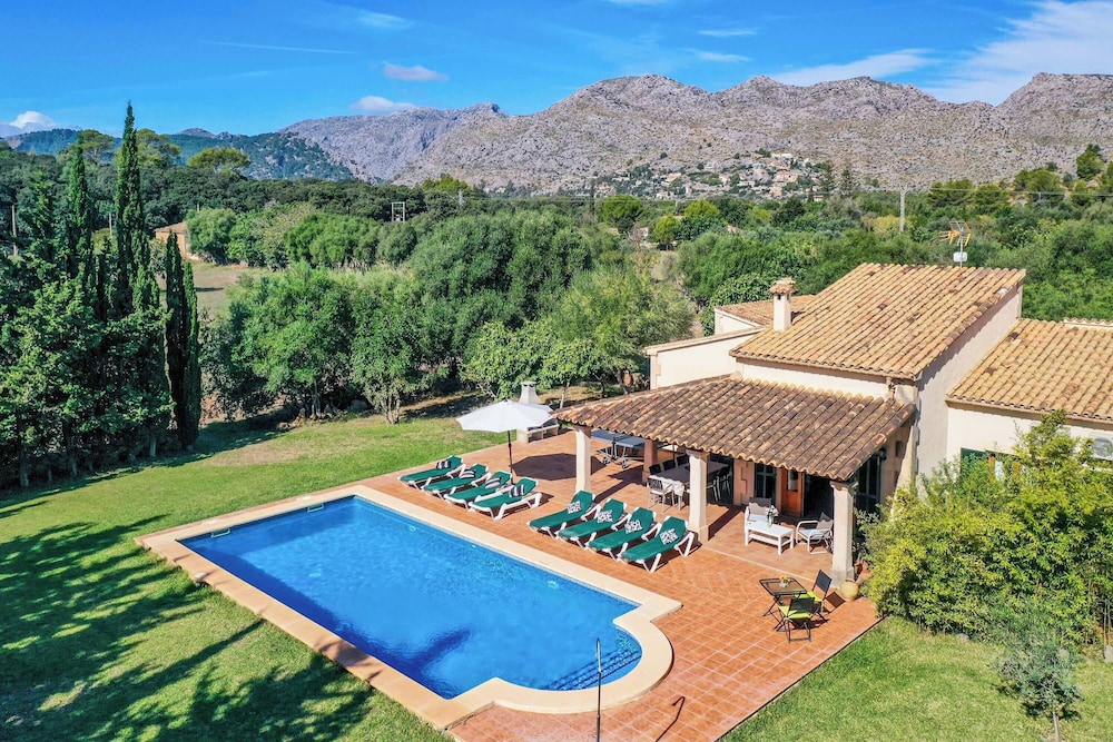 Villa Punta Colet