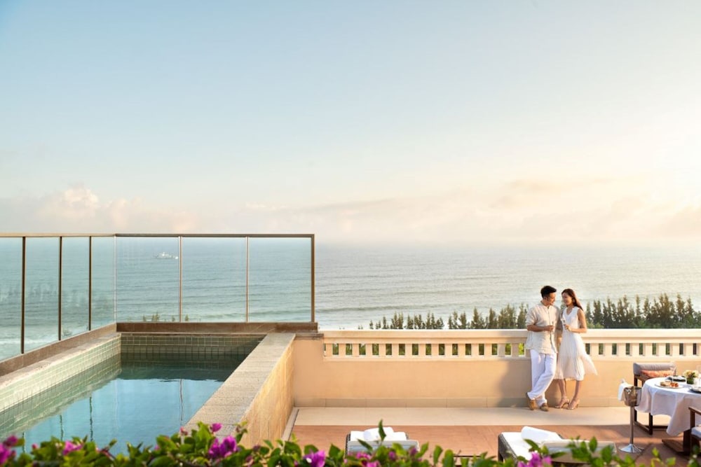 Raffles Hainan