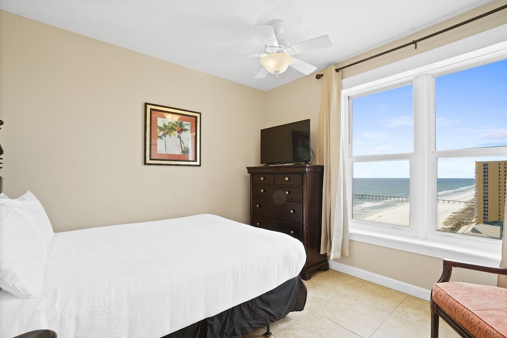 Grand Panama Beach Resort by Panhandle Getaways