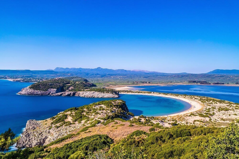 Filiatra Modern Getaway With Panoramic Views
