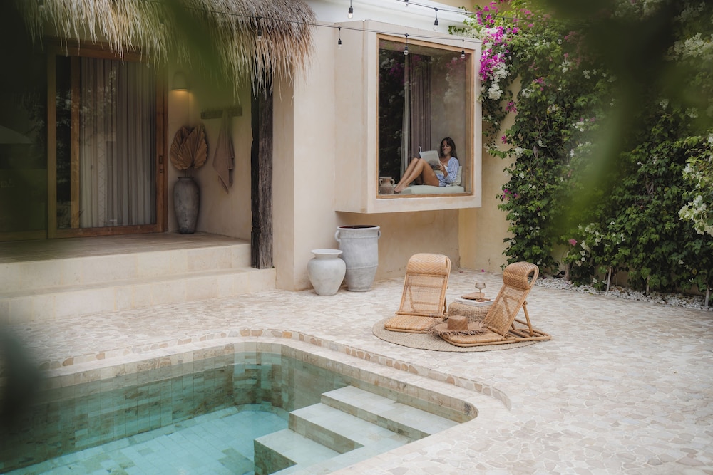 Serene 3BR Villa With Stylish Interiors, 2 Mins to
