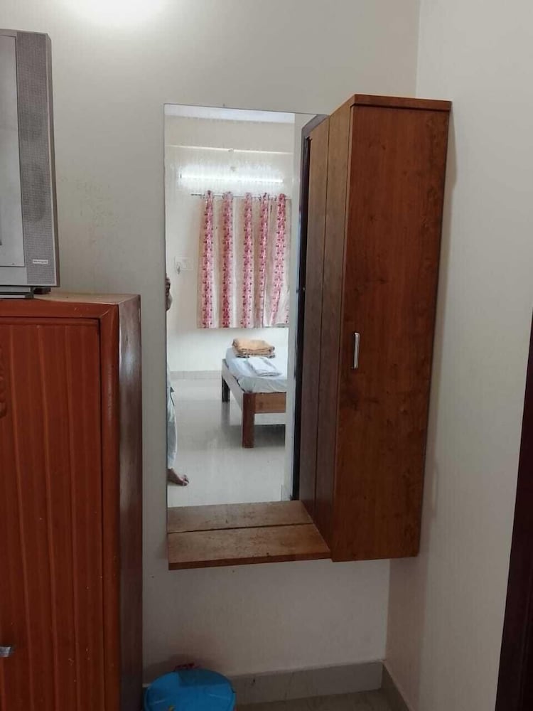 SOHAN BOARDING AND LODGING