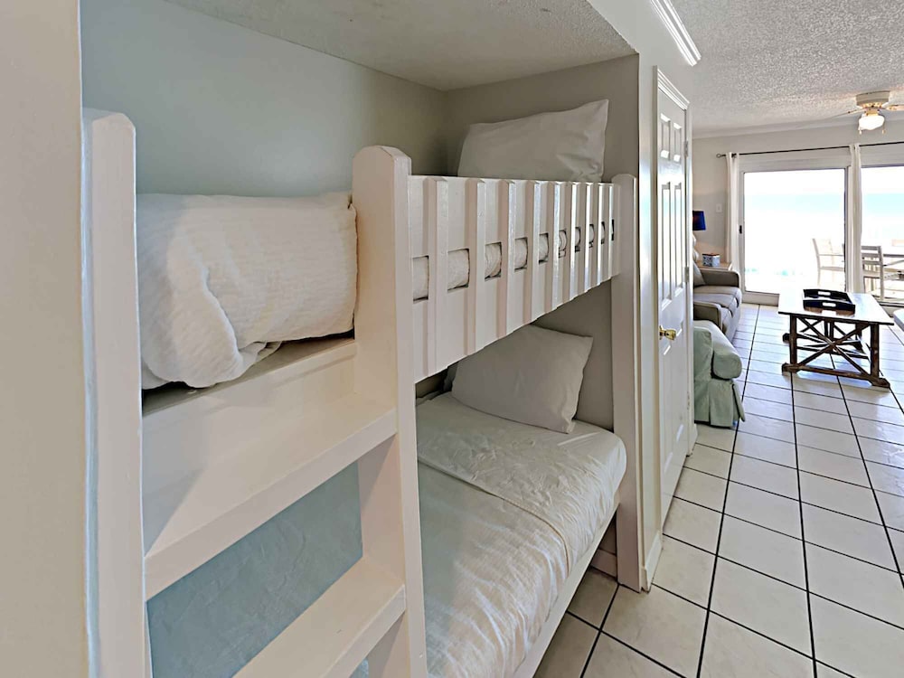 Royal Palms by Southern Vacation Rentals view 2