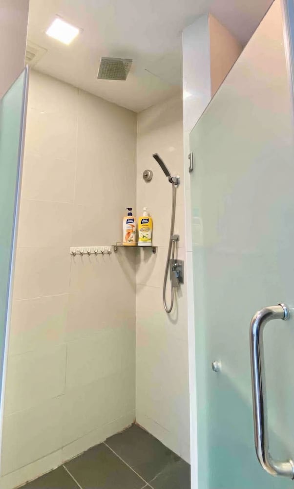 Dua Sentral Residential Apartments Tower